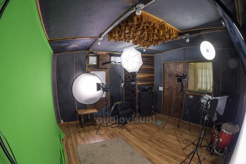 ARTE AUDIOVISUAL - BABEL AUDIO LAB - Grabación en chroma verde